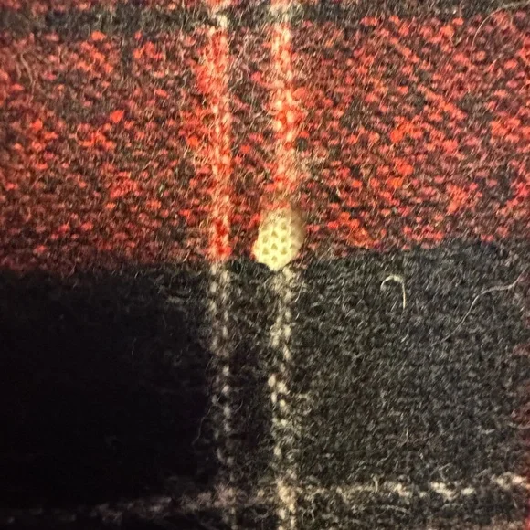 Vintage 1970’s Pendleton Red and Black Wool Tartan Scarf ( please see all photos - Picture 3 of 6